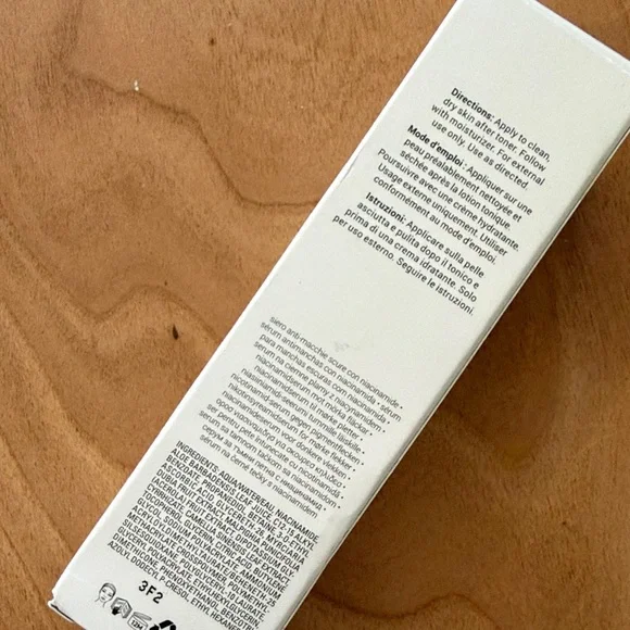 Fenty Skin Serum - Watch Ya Tone - Picture 3 of 3